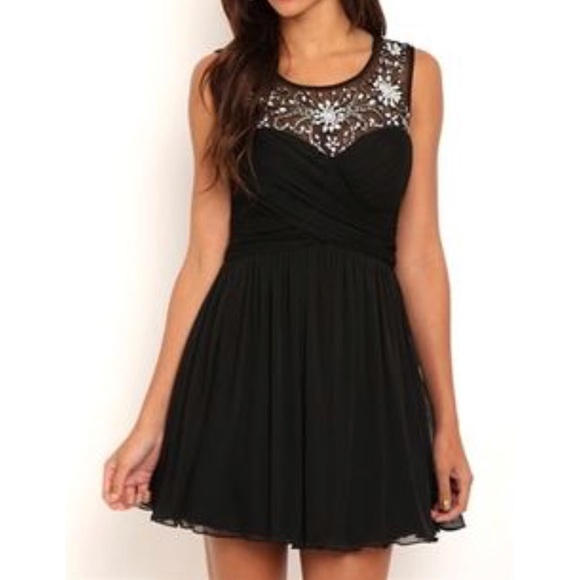 Homecoming/Formal dress! - Picture 4 of 4